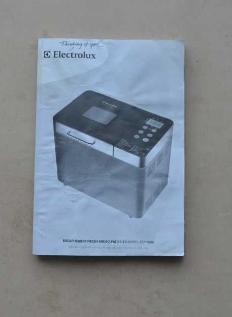 Wypiekacz do chleba/automat do chleba i dżemu Elektrolux EBM 8000