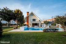 Moradia T5 com Piscina - Esposende