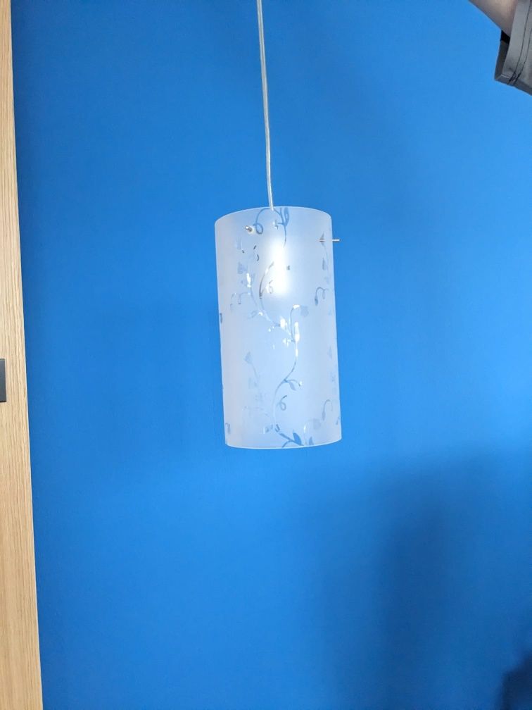 Lampa sufitowa pojedyncza