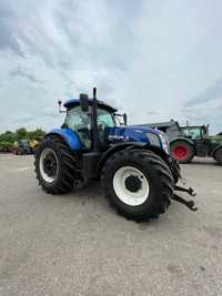 New Holland T7.220