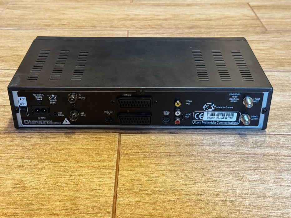 Супутниковий ресивер CDTV300