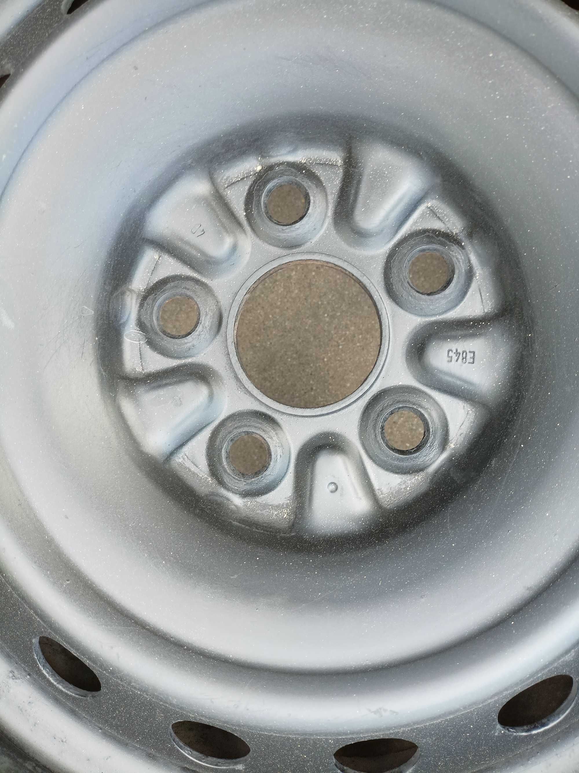 45 felgi orginalne stalowe 15 toyota 5x100, ET39