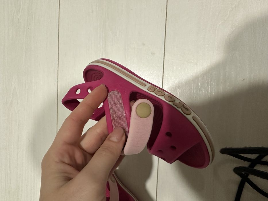 Босоніжки Crocs C10