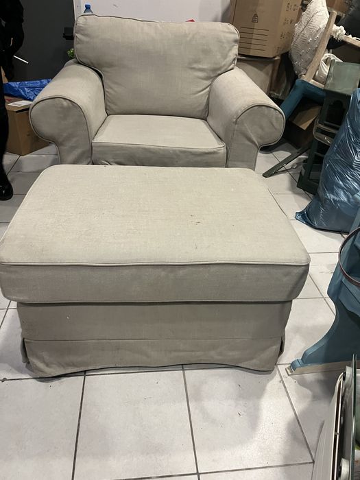 Fotel z podnóżkiem ikea