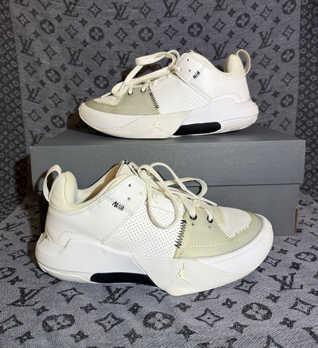 Jordan One Take 5 в білому кольорі розмір 36.5) 23.5 см