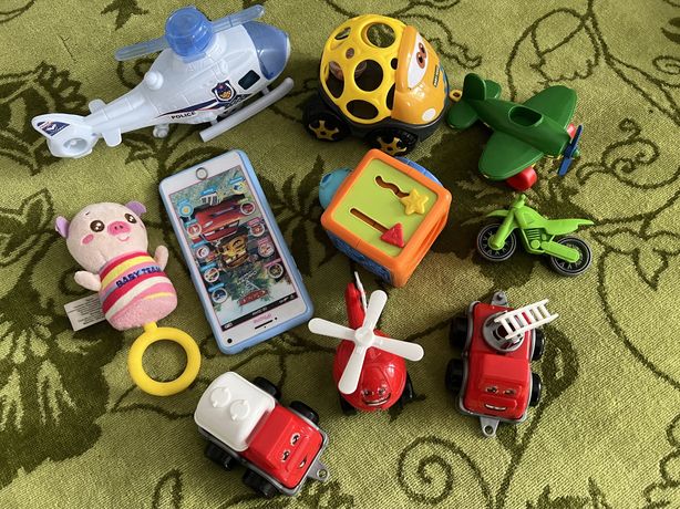 Игрушки детские ( набор из 10 шт )