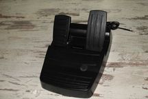 ThrustMaster Pedały