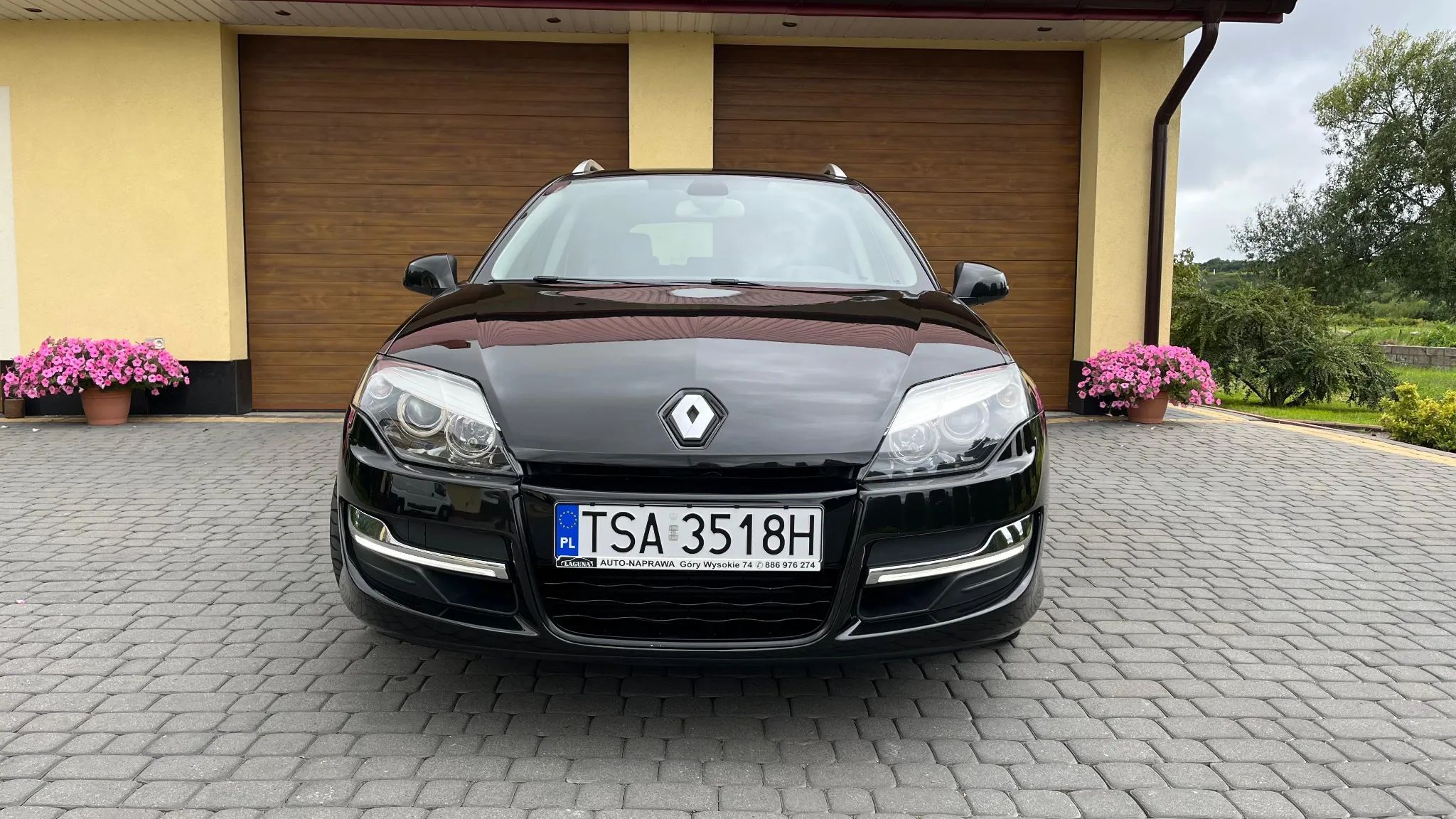 Renault Laguna Renault Laguna III 2.0 dCi BOSE DRL PDC R-LINK HF kamera cofania