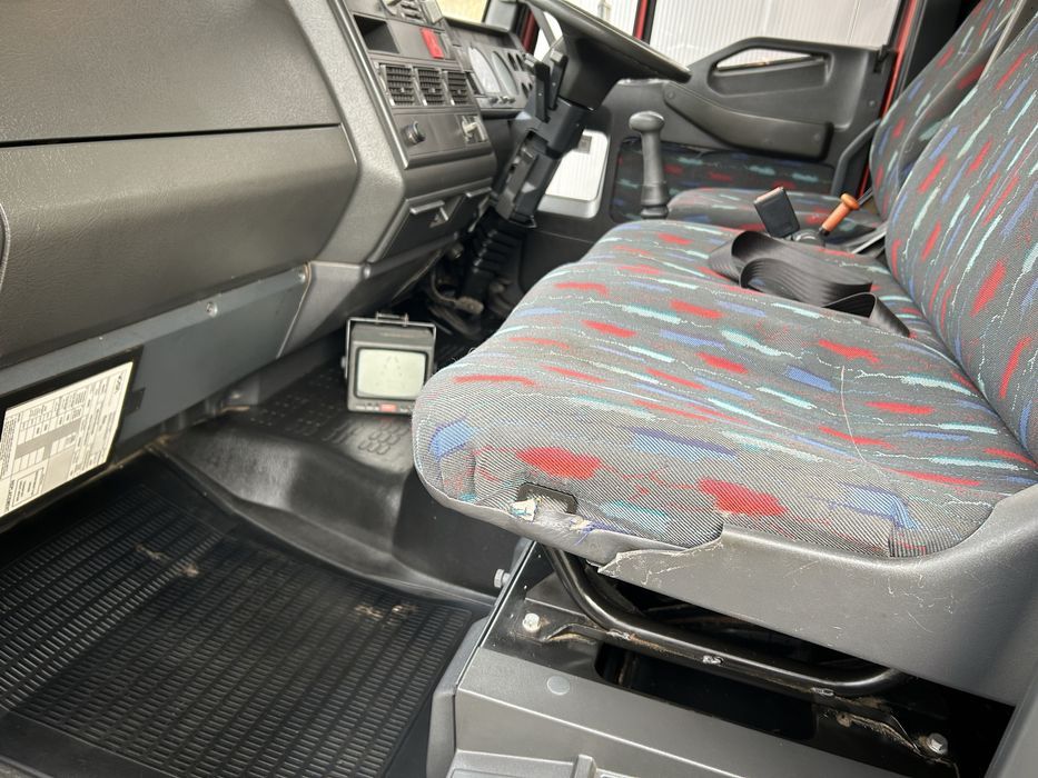 Kamper koniowoz  Iveco 2w1
