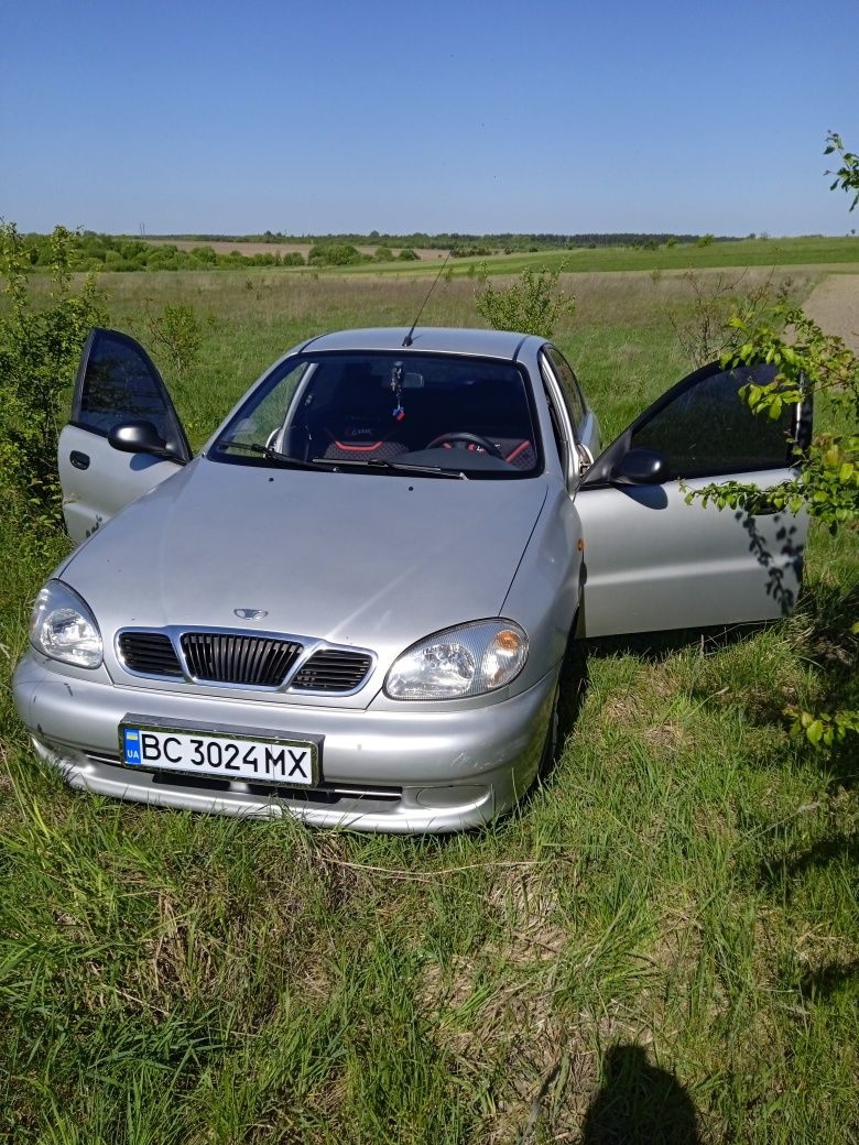 Продається автомобіль