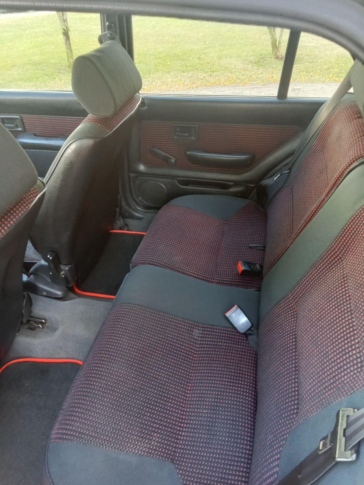 Peugeot 106 open