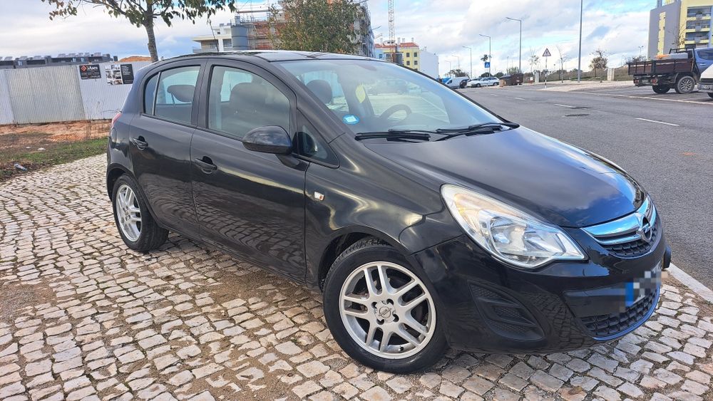 Opel Corsa 1,3 cdti  2012