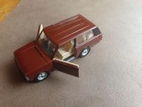 Autko resorak range rover