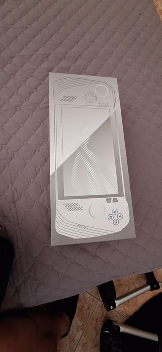 Rog Ally Z1 Extreme 1Tb + Extras