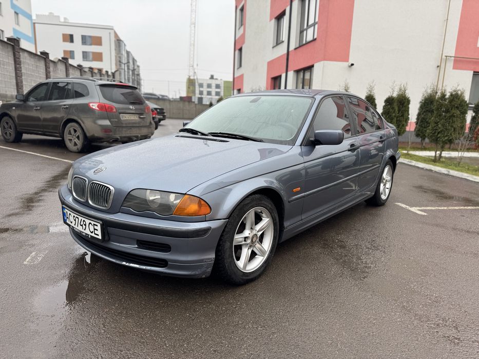 Продам BMW 320D автомат