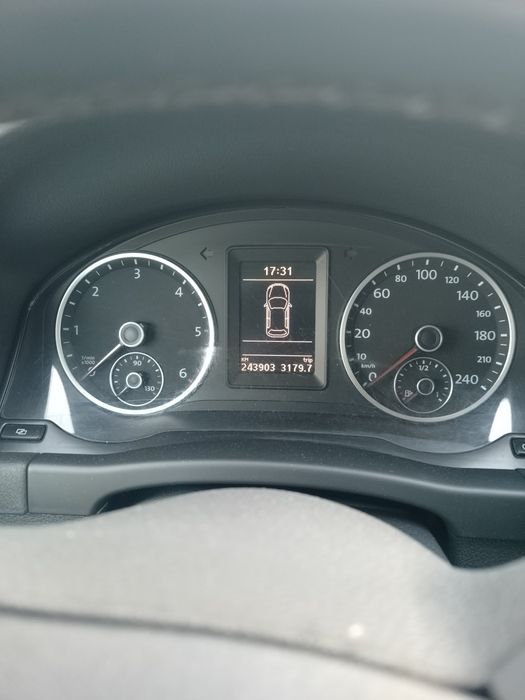 Продам авто тігуан