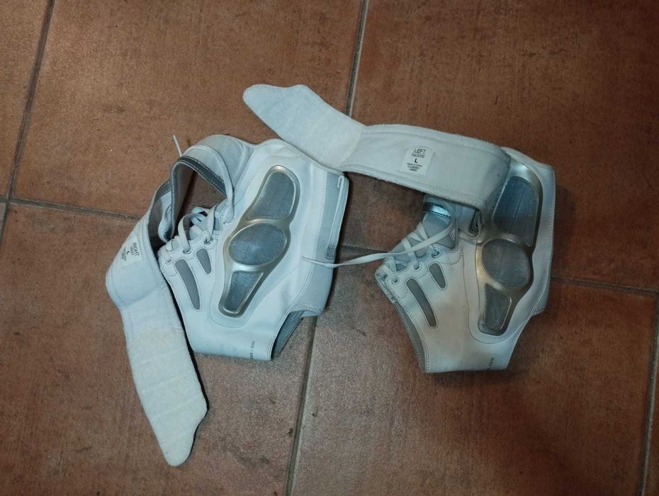 Tornozeleira/Bota Esquerda/Direita | Proteção Entorses