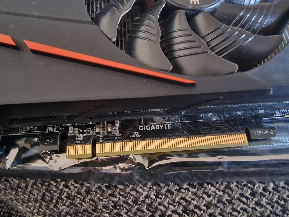 Nvidia gtx 1060 g1 Gaming 6gb