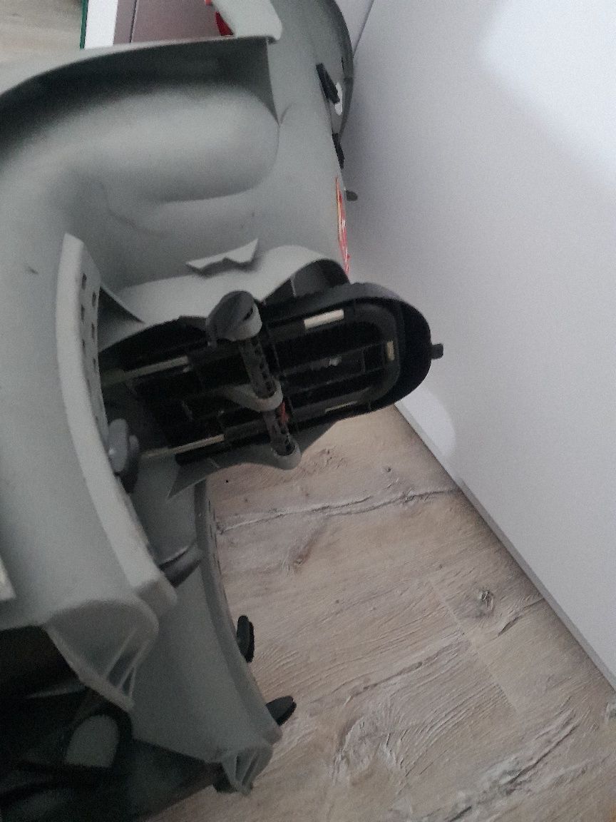 Fotelik rowerowy Hamax + kask