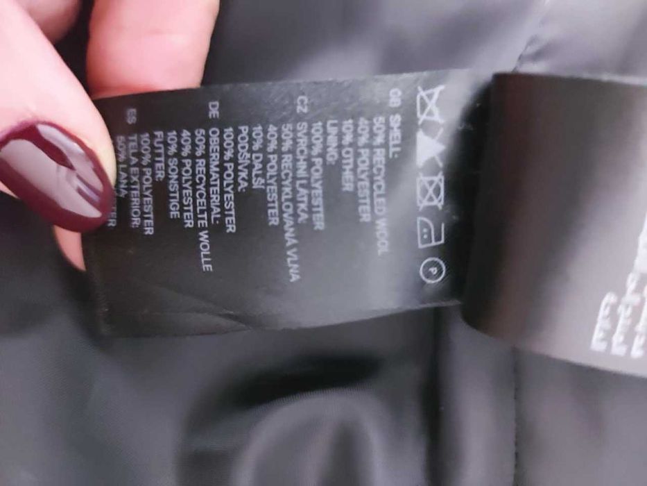 Płaszcz H&M 36 S czarny wełniany krótki klasyczny elegancki