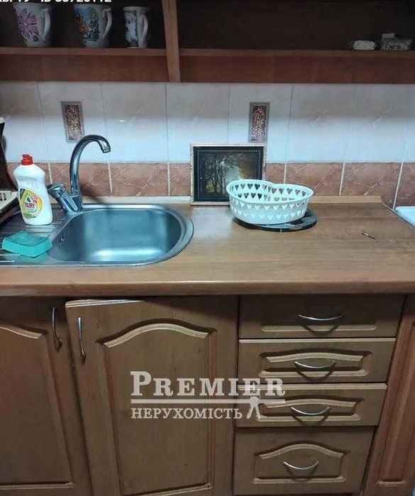 Продам 2-х ком квартиру в Приморском районе.