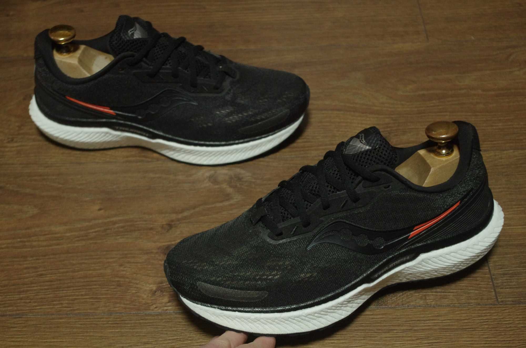 Кроссовки Saucony Triumph 19 Gel Kayano 26 GT-2000 One One Bondi 6 44р