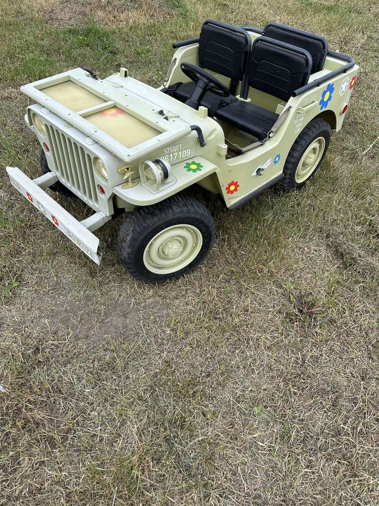 Jeep Willys 3 osobowy na Akumulator 12V 4x4