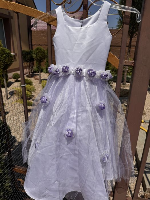 Святкова сукня на дівчинку 3 роки