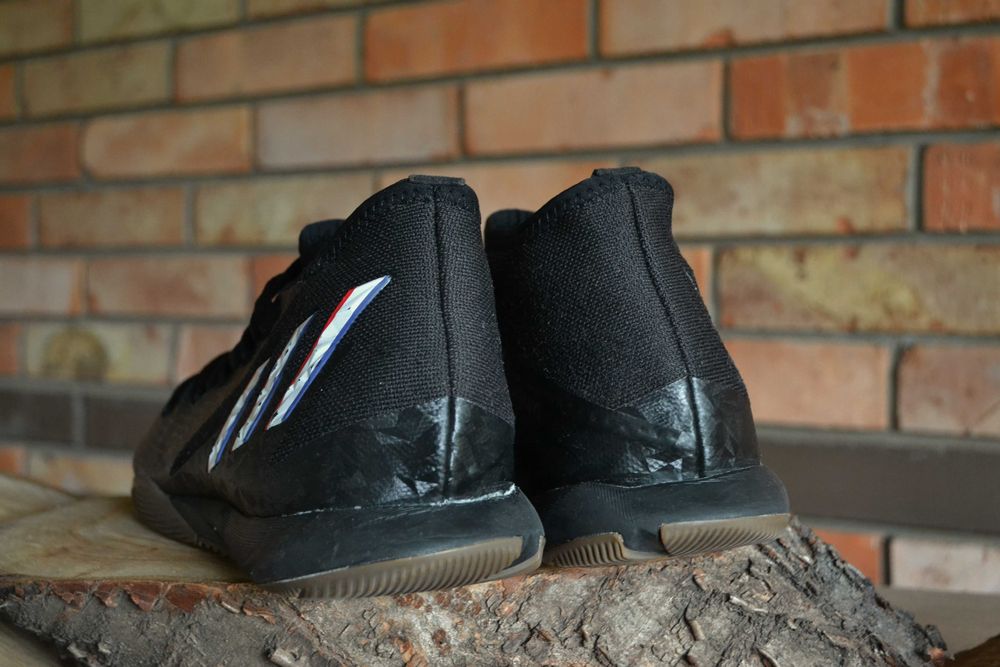 Футзалки Adidas Predator Оригінал Розмір  44