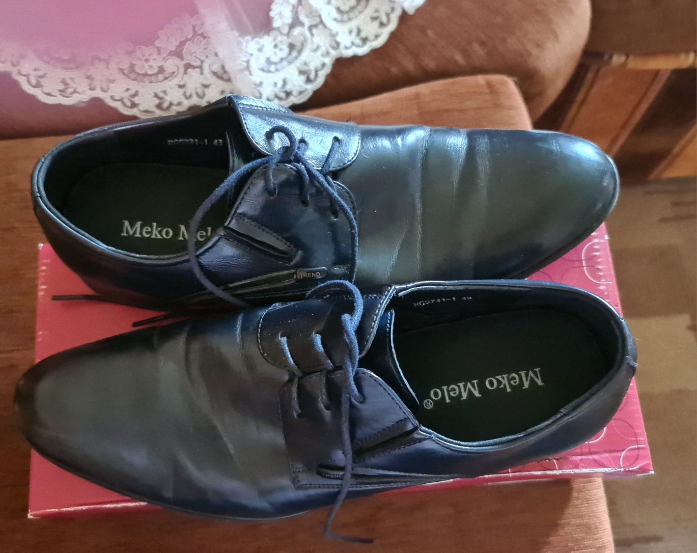 Buty męskie rozmiar 43