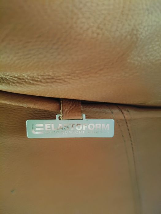 Sofa  fotel i  2 pufy