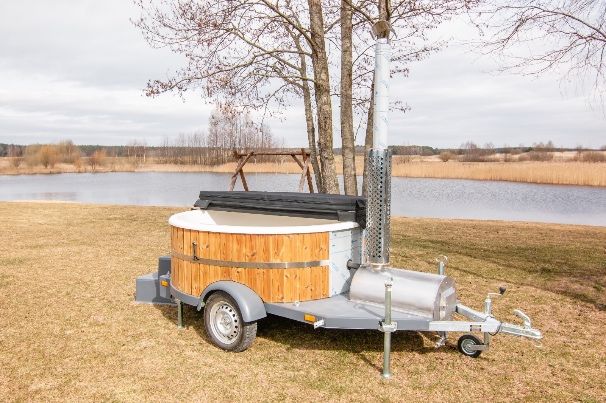 Wynajem balii mobilnej z jacuzzi