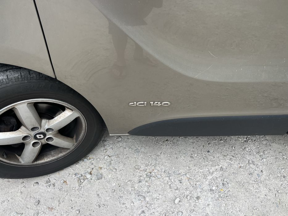 Рено трафик 1.6 140 кв 2015