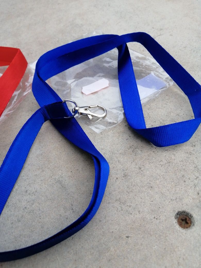 Lanyards/ fitas/ porta chaves azul vermelho NOVO