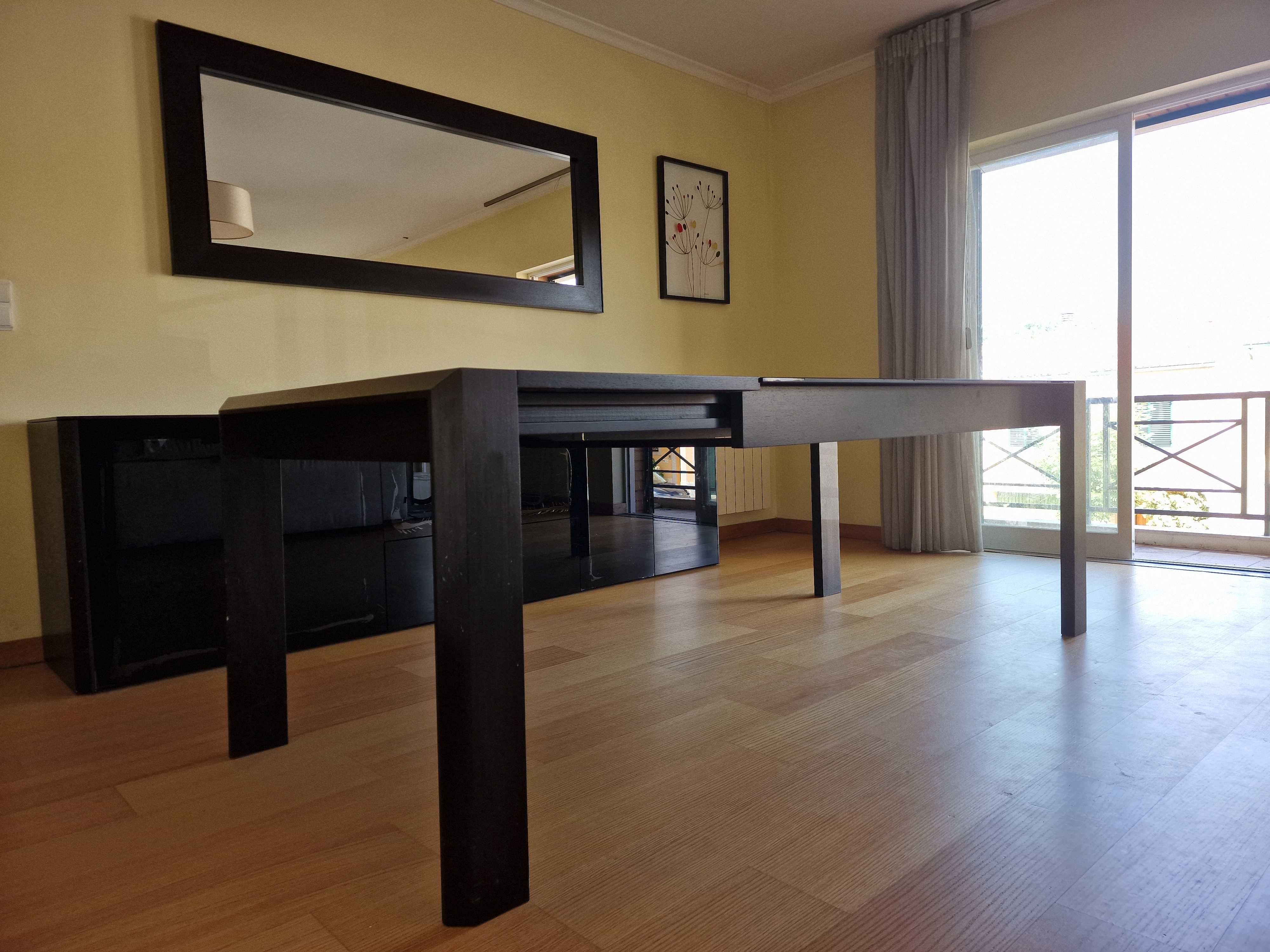 Conjunto Mesa Refeição e Espelho Moldura