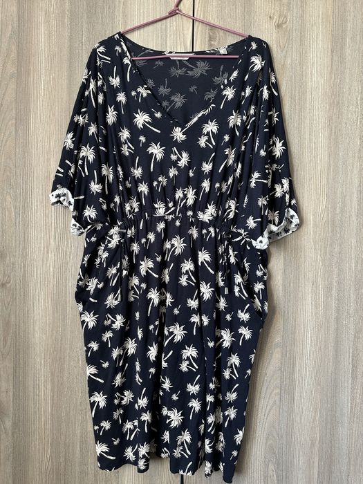 Sukienka w palmy letnia oversize XXXL