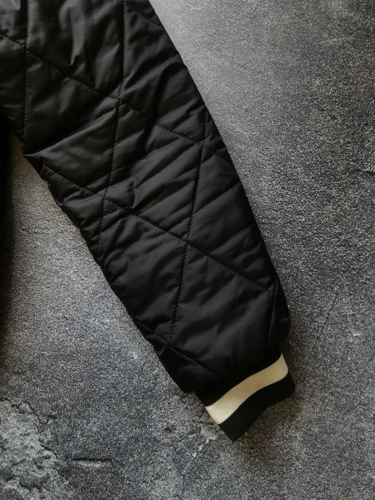 Бомбер Куртка Balenciaga