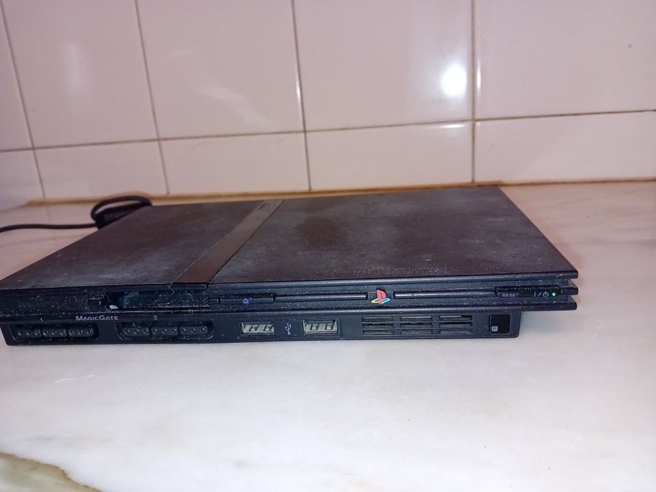 PlayStation 2 Slim