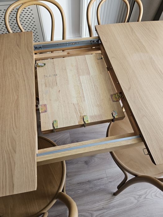 Stół rozkładany drewniany