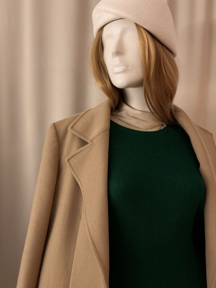 Szmaragdowy sweterek H&M welna kaszmir old money wigilia