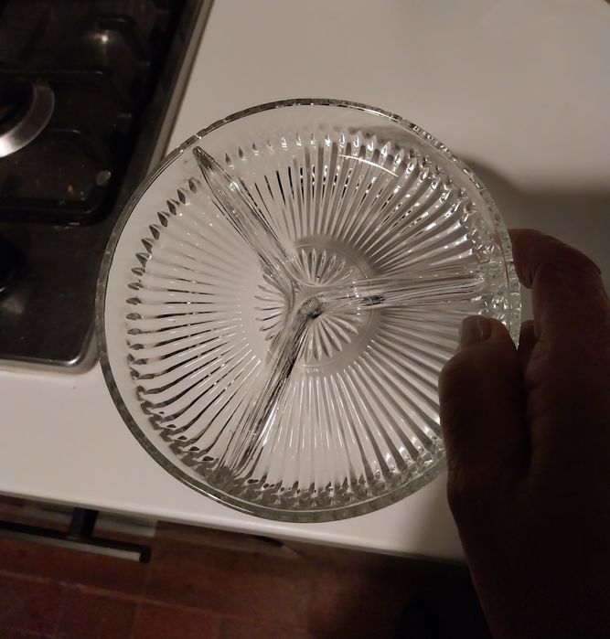 Prato antigo para bolo e tacinha para aperitivos