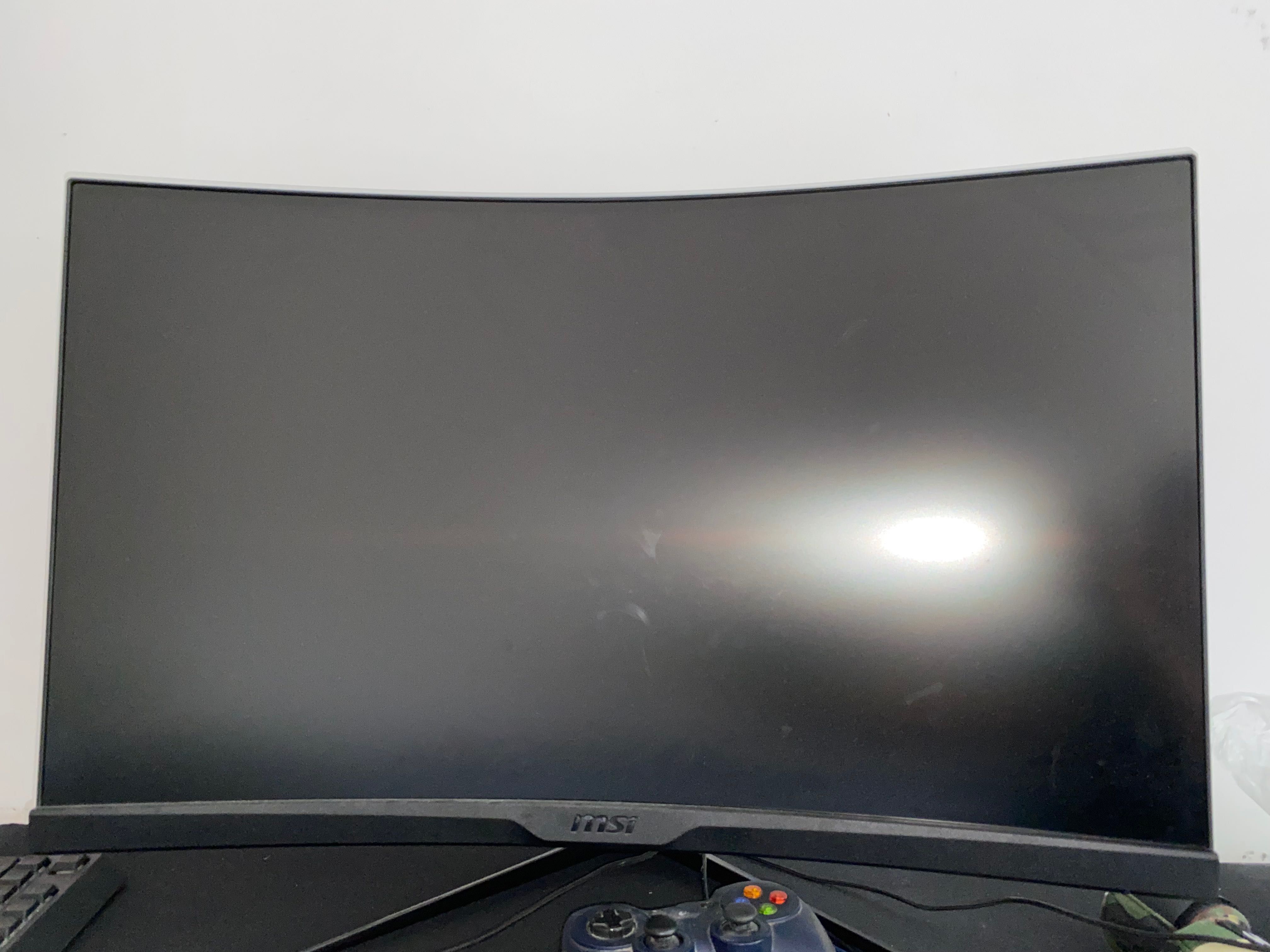 Komputer gamingowy+ myszka Razer+ klawiatura Razer+ Monitor MSI