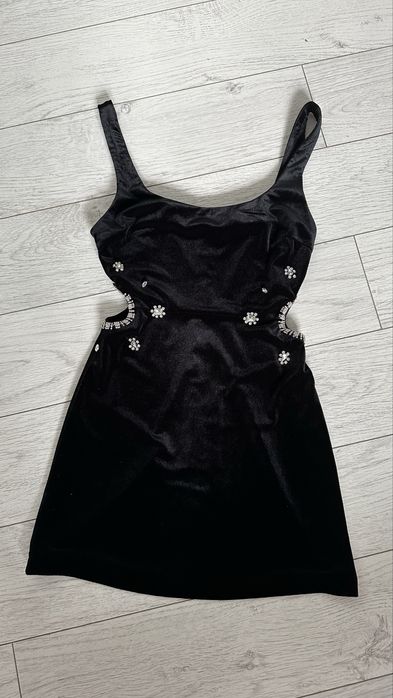 Бархатна сукня Zara