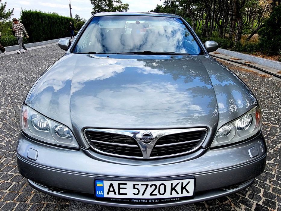 КРАСИВАЯ И УХОЖЕННАЯ Nissan-Maxima -Автомат