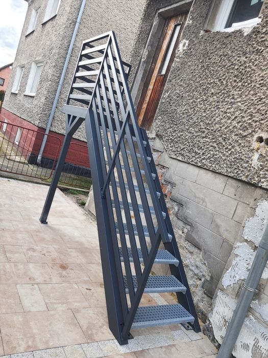 Schody stalowe zewnętrzne ocynk ogniowy