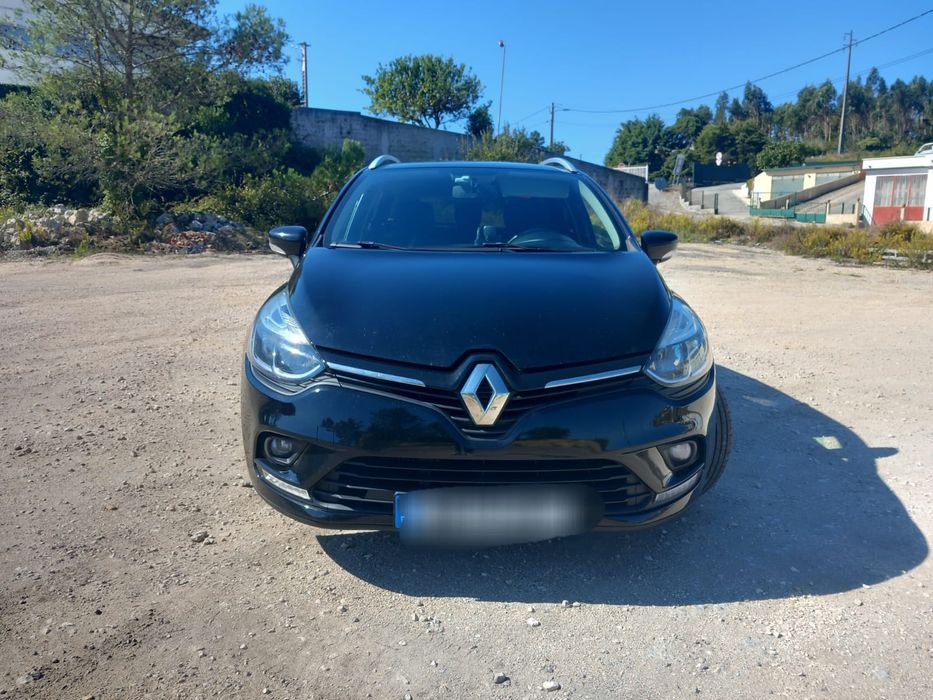 Renault Clio em ótimo estado