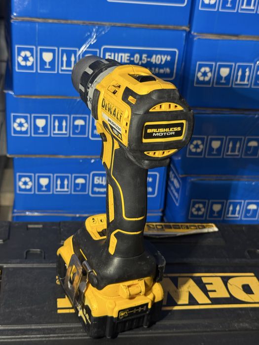Акумуляторний шурупокрут DeWALT DCD 791 шуруповерт
