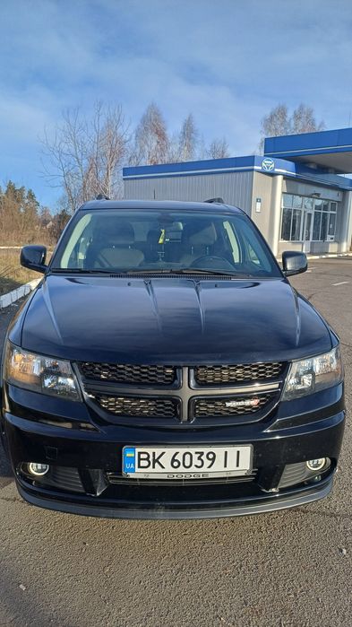 Продам сімейну комфортну машину