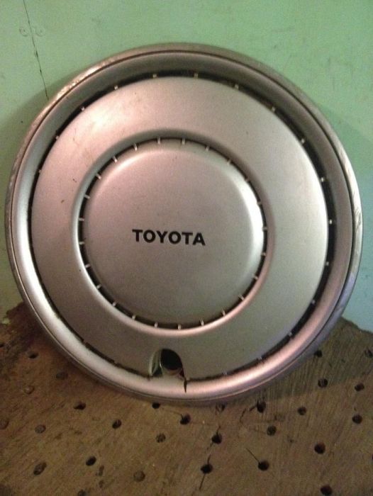 Оригинальный колпак тойота