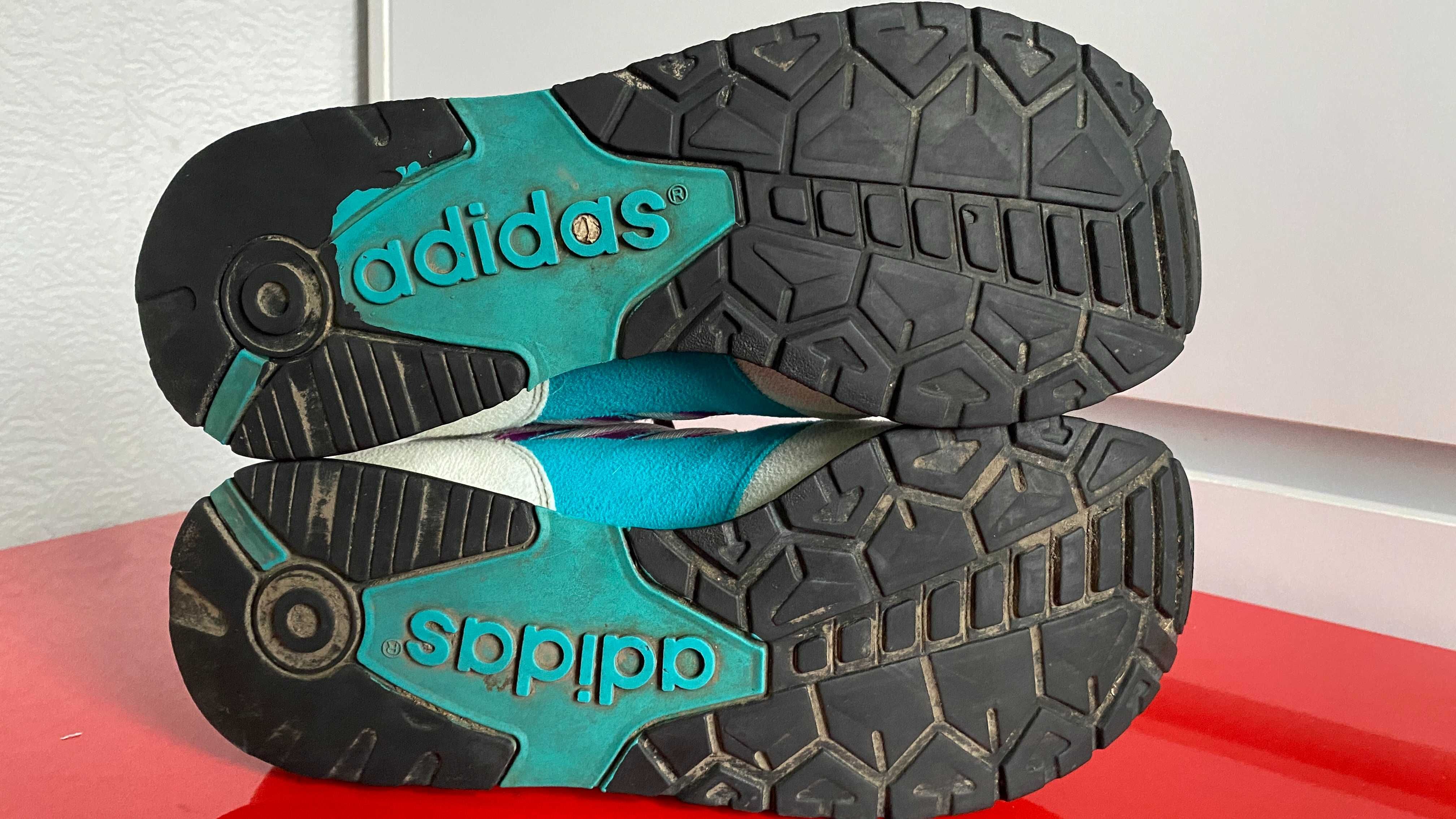 Кросівки adidas vintage оригiнал р-42.5 ст-27см(1992 рік)